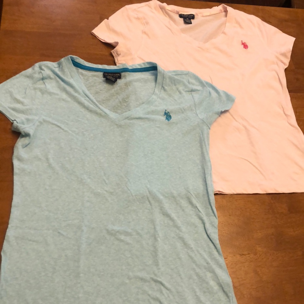 2 Women’s Polo V-Neck T-Shirts